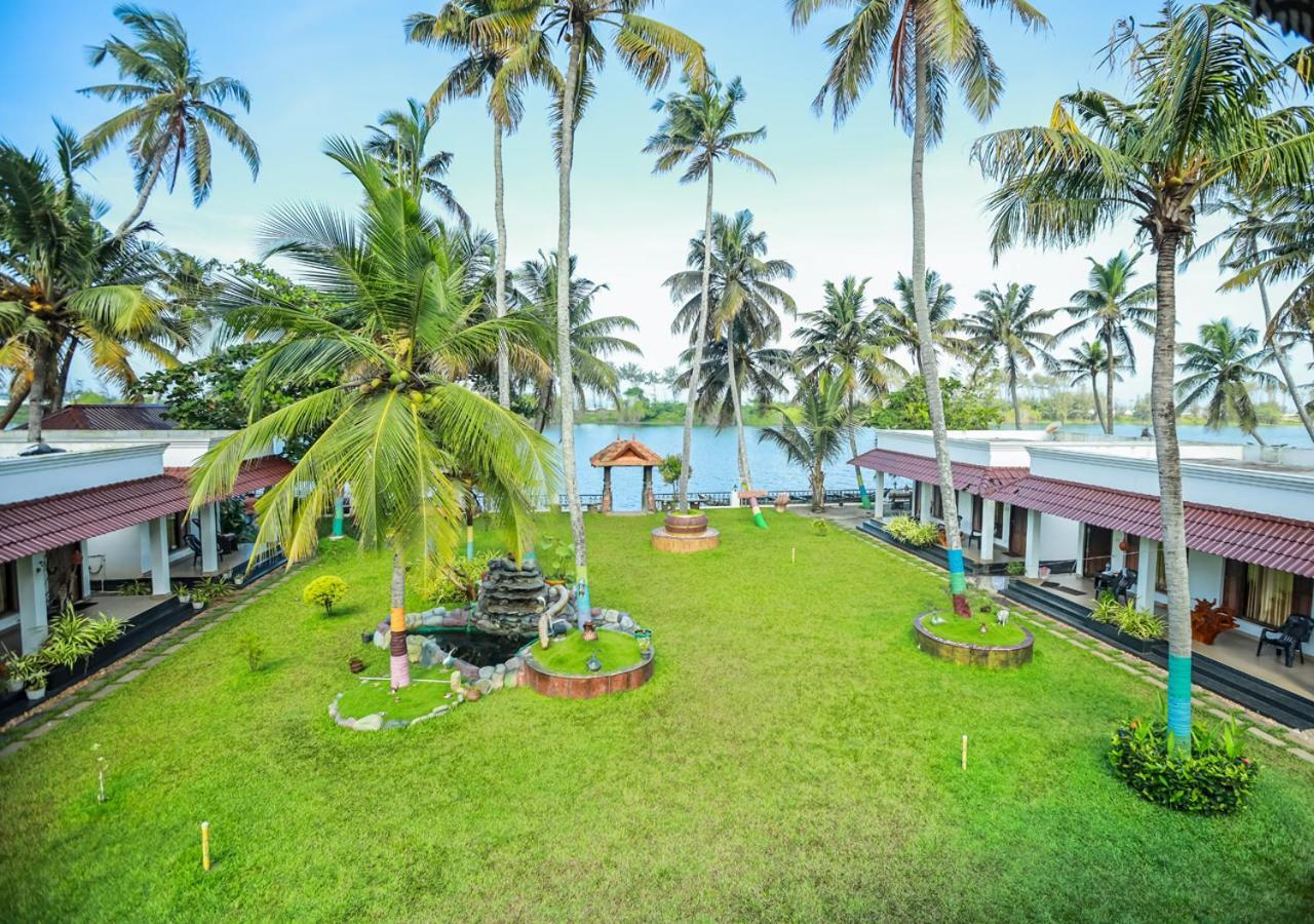 Voye Homes Majestic Retreat Resort Varkala Paravur ภายนอก รูปภาพ