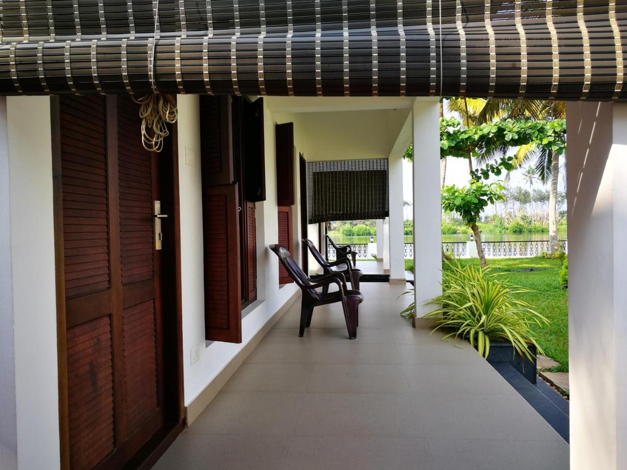 Voye Homes Majestic Retreat Resort Varkala Paravur ภายนอก รูปภาพ