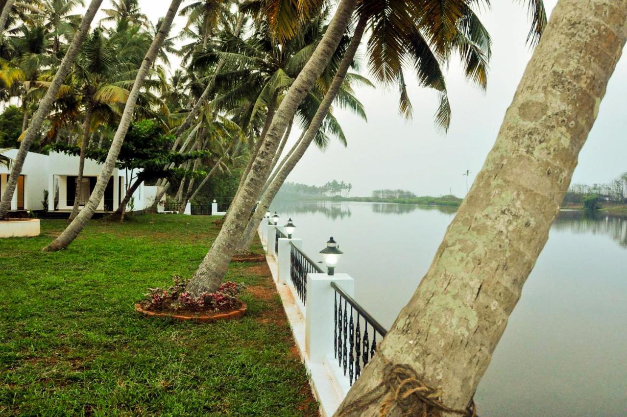 Voye Homes Majestic Retreat Resort Varkala Paravur ภายนอก รูปภาพ
