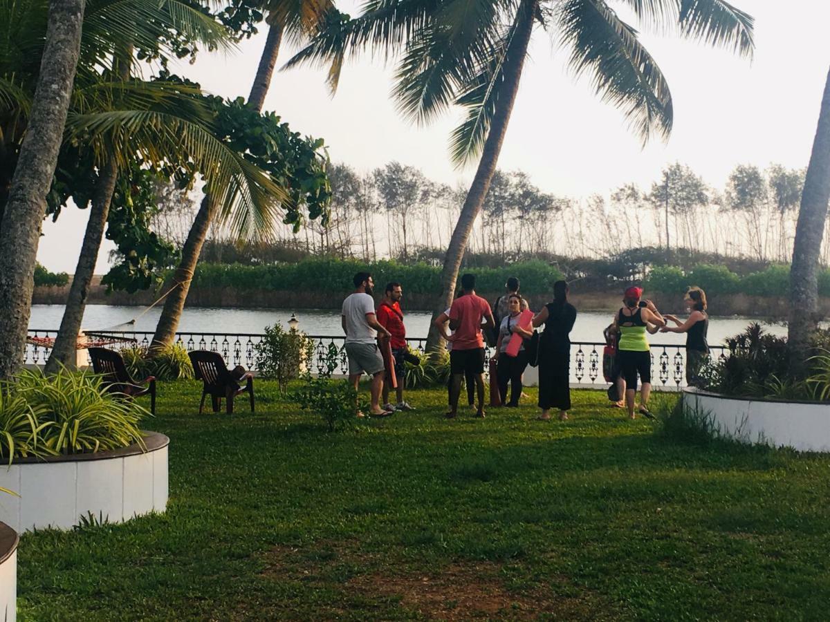 Voye Homes Majestic Retreat Resort Varkala Paravur ภายนอก รูปภาพ